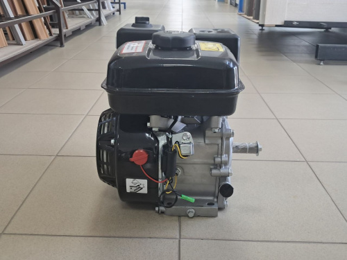 Двигатель бензиновый М700 (шпонка) фото 2 Двигатель бензиновый М700 (шпонка) фото 2